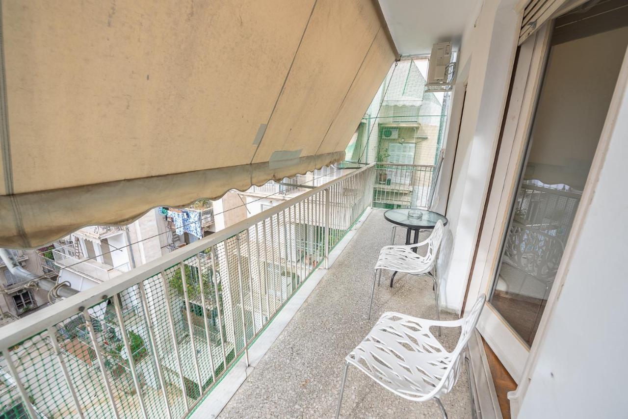 Victoria Apartment Atenas Exterior foto
