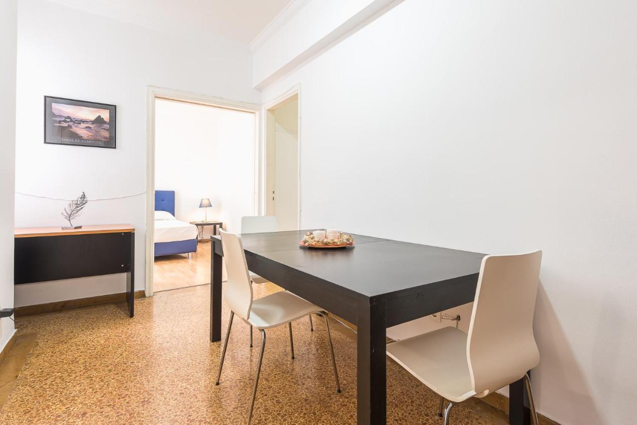 Victoria Apartment Atenas Exterior foto